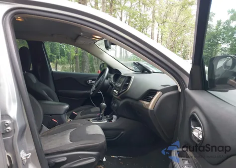 2014 Jeep Cherokee Sport из США, поврежденный, VIN 1C4PJMAB4EW192711